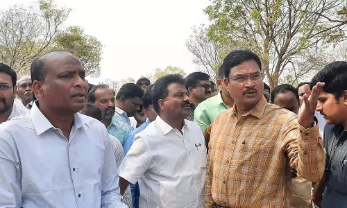 HYDRAA प्रमुख ने अमीनपुर में भूखंडों की जांच की