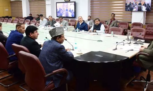 Jammu: उमर ने बजट पूर्व विचार-विमर्श किया