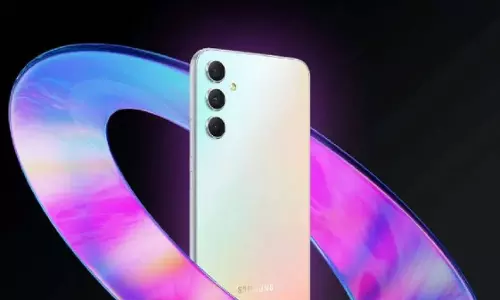 50MP कैमरा और 25W सुपरफास्ट चार्जिंग वाले इस Samsung फोन पर  हजारों का डिस्काउंट