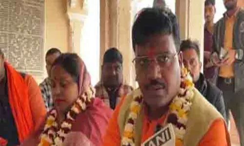 यूपी के मिल्कीपुर उपचुनाव में BJP के चंद्रभानु पासवान 44,460 वोटों से आगे