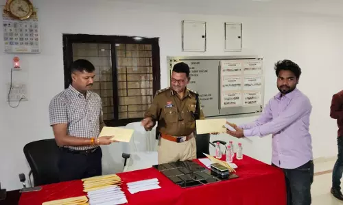 रायपुर : 100 नग मोबाईल फोन को ढूंढ कर स्वामियों को किया गया सुपुर्द