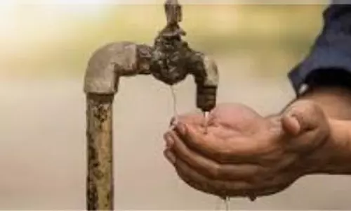 CM ने मेगा हाउसिंग परियोजनाओं की मंजूरी के बीच पानी की कमी को स्वीकार किया CM ने मेगा हाउसिंग परियोजनाओं की मंजूरी के बीच पानी की कमी को स्वीकार किया