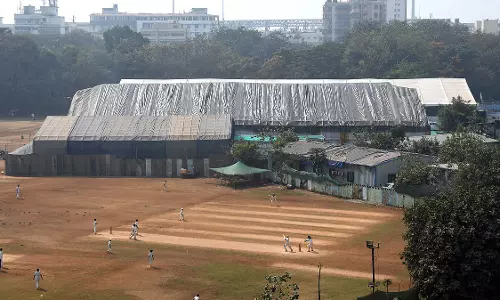 Maharashtra: आज़ाद मैदान एक-एक पिच पर गैर-खेल गतिविधियों के लिए खो गया Maharashtra: आज़ाद मैदान एक-एक पिच पर गैर-खेल गतिविधियों के लिए खो गया