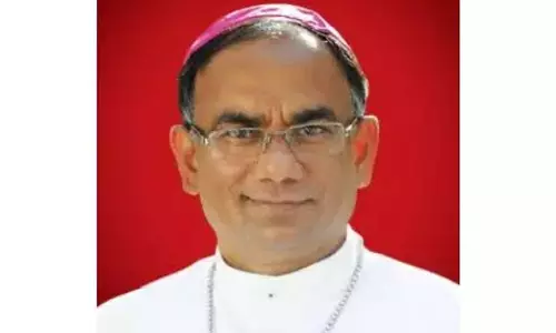 Pope ने बिशप उडुमाला बाला को विशाखापत्तनम का आर्कबिशप नियुक्त किया Pope ने बिशप उडुमाला बाला को विशाखापत्तनम का आर्कबिशप नियुक्त किया