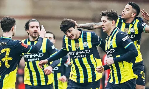 FA Cup: मैनचेस्टर सिटी ने डर पर काबू पाया, वापसी करते हुए लेटन ओरिएंट को हराया