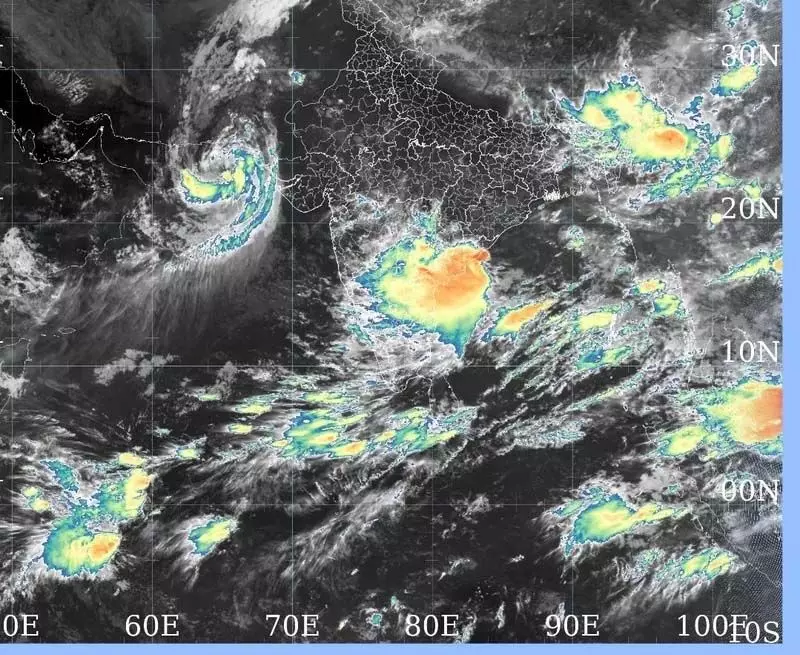 जम्मू-कश्मीर में अगले 3 दिनों में बारिश, हल्की बर्फबारी की संभावना: मौसम विभाग