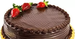 Chocolate Cake खुशी के किसी भी मौके पर रंग जमा देगी यह स्वीट डिश