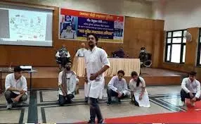 श्रीनगर में नशा विरोधी जागरूकता कार्यक्रम आयोजित श्रीनगर में नशा विरोधी जागरूकता कार्यक्रम आयोजित