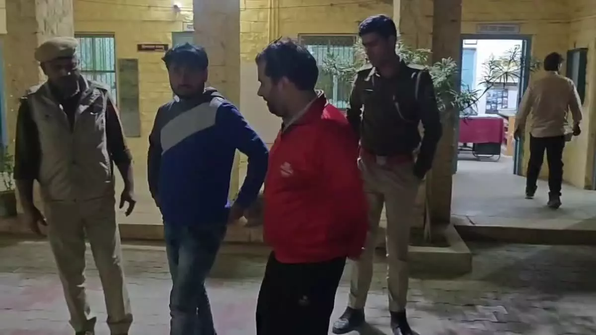 jaisalmer: पाकिस्तानी युवक को पुलिस ने किया गिरफ्तार, बिना वीजा के आया भारत