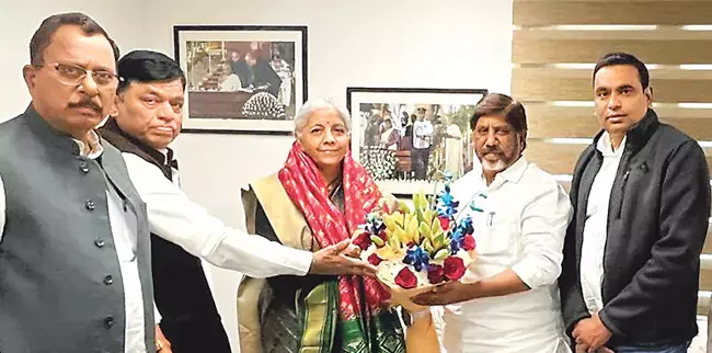 Telangana : सरकार द्वारा किए गए खर्च से संबंधित बकाया राशि वसूलने का अनुरोध किया Telangana : सरकार द्वारा किए गए खर्च से संबंधित बकाया राशि वसूलने का अनुरोध किया