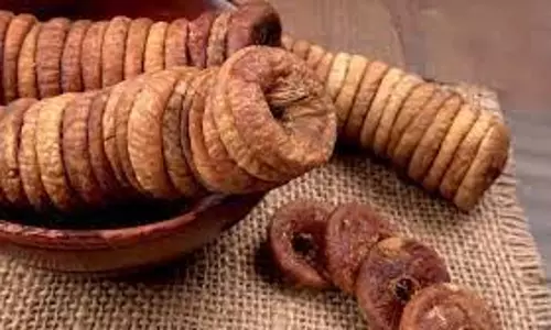 Health: सर्दियों में अंजीर खाने के फायदे Health: सर्दियों में अंजीर खाने के फायदे