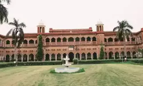 हॉस्टल में बीफ बिरयानी के नोटिस को लेकर बवाल मचा, भड़के हिंदूवादी संगठन