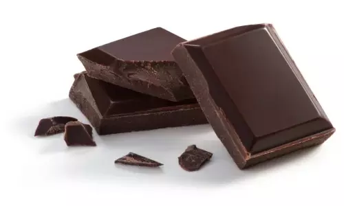 Chocolate Chips Recipe: बच्चों के लिए बनाएं चॉकलेट चिप्स, जानिए रेसिपी Chocolate Chips Recipe: बच्चों के लिए बनाएं चॉकलेट चिप्स, जानिए रेसिपी