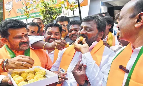 Andhra: आंध्र प्रदेश भाजपा ने दिल्ली विधानसभा चुनाव में भारी जीत का जश्न मनाया