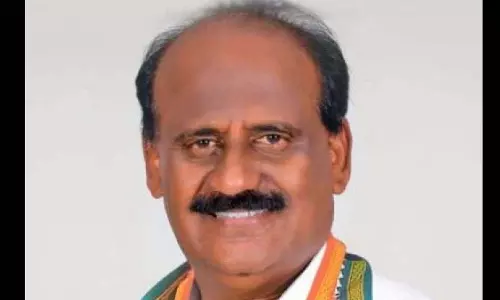 Telangana: कांग्रेस नेताओं ने येल्लारेड्डी खंड में शीत युद्ध लड़ा