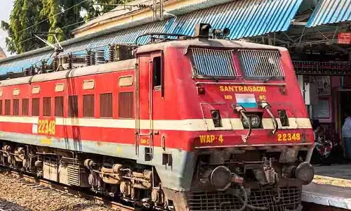 आपके लिए काम की खबर: कुंभ मेला स्पेशल ट्रेन के संचालन का विस्तार, सारनाथ एक्सप्रेस का मार्ग परिवर्तित
