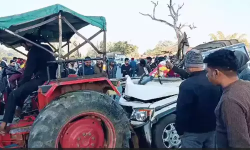 महाकुंभ से लौट रहे श्रद्धालुओं से भरी बोलेरो और ट्रेलर में टक्कर, CM साय बोले- 4 श्रद्धालुओं के निधन की खबर से मन व्यथित