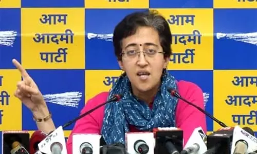 आतिशी ने दिल्ली के सीएम पद से इस्तीफा दिया आतिशी ने दिल्ली के सीएम पद से इस्तीफा दिया