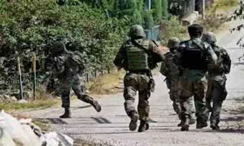 Jammu-Kashmir:   LoC पर गश्त कर रहे जवानों पर गोलीबारी