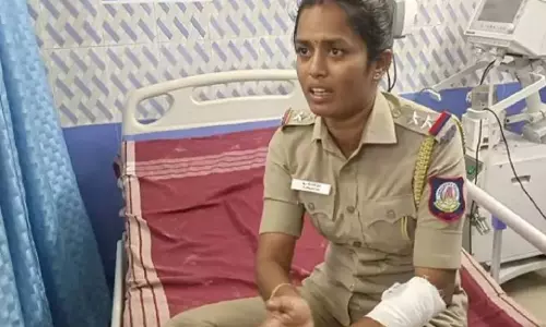 Tamil Nadu: पुलिस ने महिला एसआई पर हमले के आरोपों से किया इनकार Tamil Nadu: पुलिस ने महिला एसआई पर हमले के आरोपों से किया इनकार