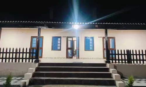 Himachal: आगंतुकों के स्वागत के लिए तैयार ब्रिटिशकालीन विश्राम गृह Himachal: आगंतुकों के स्वागत के लिए तैयार ब्रिटिशकालीन विश्राम गृह