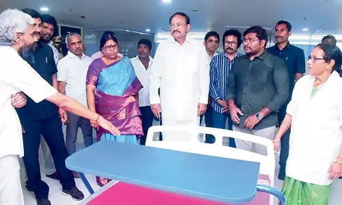 दूसरों की मदद करना हिंदू संस्कृति का हिस्सा है: Venkaiah Naidu
