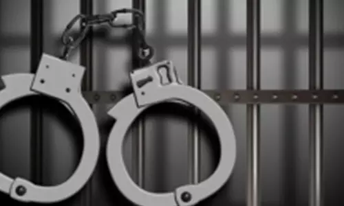 गरीब रथ ट्रेन में यात्रियों को लूटने के आरोप में MBVV पुलिस ने चार लोगों को किया गिरफ्तार