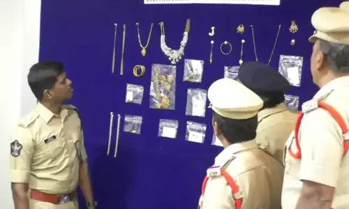 Crime : दक्षिण में आतंक मचाने वाला धार गैंग गिरफ्तार, भारी मात्रा में नकदी और सोना जब्त
