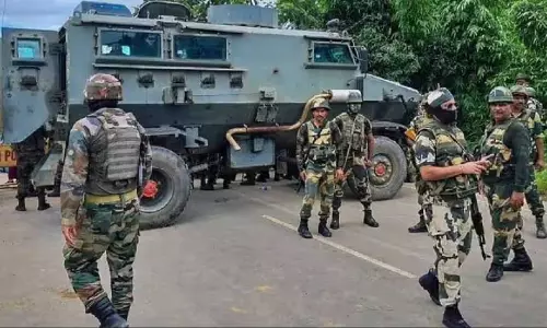 Manipur : थौबल में आईआरबी चौकी से हथियार-गोला-बारूद लूटा गया