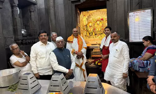 Jaipur: राज्यपाल ने नासिक स्थित कालाराम मंदिर में भगवान राम के दर्शन किए