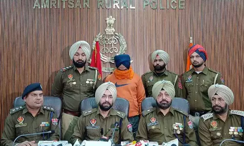 Amritsar: सेना का जवान जासूसी के आरोप में गिरफ्तार