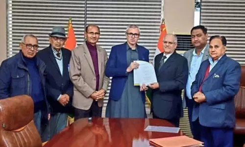 BDSA प्रतिनिधिमंडल ने CM के समक्ष दलित समुदाय के मुद्दों को उठाया BDSA प्रतिनिधिमंडल ने CM के समक्ष दलित समुदाय के मुद्दों को उठाया
