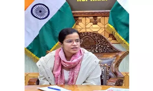 DC कुपवाड़ा ने जिमादरी 2.0 पहल के कार्यान्वयन की समीक्षा की DC कुपवाड़ा ने जिमादरी 2.0 पहल के कार्यान्वयन की समीक्षा की