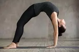 Health Benefits Of Yoga:  योग के स्वास्थ्य लाभों को जानें और इसका अभ्यास करें