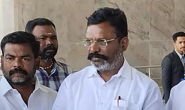 अन्नाद्रमुक को कमजोर नहीं किया जाना चाहिए: Thirumavalavan