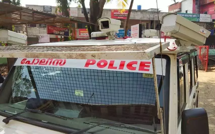 Alappuzha पुलिस ने शराब के नशे में लापरवाही से गाड़ी चलाने के आरोप