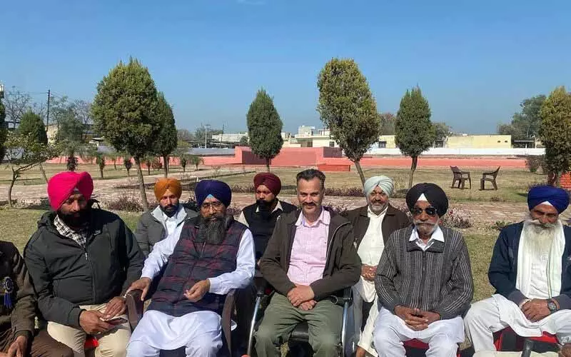 गुल पनाग Sardar Sham Singh अटारीवाला की शहादत के सम्मान में साइकिल रैली का नेतृत्व करेंगी