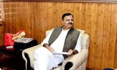 विधायक कंगन ने भीषण आग के मामले में सीईओ सोनमर्ग पर लापरवाही का आरोप लगाया
