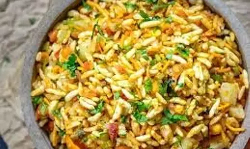evening snack: शाम के नाश्ते में चाय के साथ मसालेदार झालमुरी का आनंद लें