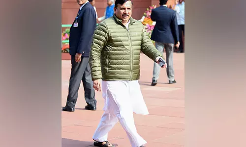 AAP MP संजय सिंह ने महाकुंभ भगदड़ पर राज्यसभा में कार्य स्थगन नोटिस पेश किया