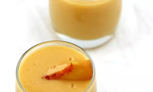 आड़ू दही स्मूदी रेसिपी आड़ू दही स्मूदी रेसिपी