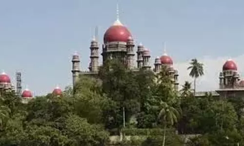 जल्दबाजी में की गई तोड़फोड़ के लिए HC ने HYDRAA की आलोचना की जल्दबाजी में की गई तोड़फोड़ के लिए HC ने HYDRAA की आलोचना की