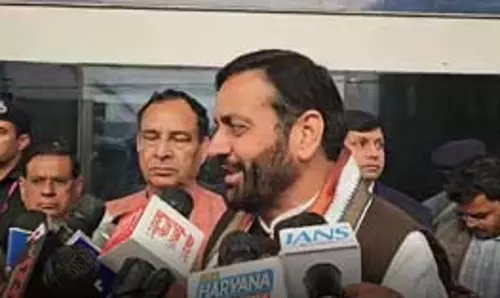 आम आदमी पार्टी पिछले दस साल से दिल्ली की जनता से झूठे वादे कर रही थी : नायब सिंह सैनी आम आदमी पार्टी पिछले दस साल से दिल्ली की जनता से झूठे वादे कर रही थी : नायब सिंह सैनी
