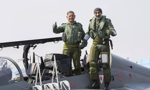 Karnataka: एयरो इंडिया प्रदर्शनी का 15वां संस्करण आज से शुरू Karnataka: एयरो इंडिया प्रदर्शनी का 15वां संस्करण आज से शुरू