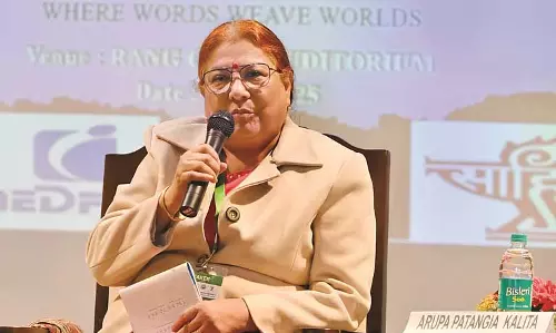 Assam :  साहित्य अकादमी राजनीति है साहित्य नहीं असमिया लेखिका अरूपा पतंगिया कलिता