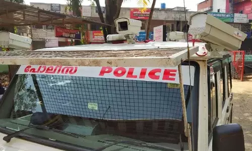 अलप्पुझा पुलिस ने शराब के नशे में लापरवाही से गाड़ी चलाने के आरोप में DSP को हिरासत में लिया