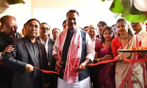 Assam : स्वास्थ्य मंत्री अशोक सिंघल ने सोनितपुर में गरुबंध मॉडल अस्पताल का उद्घाटन किया Assam : स्वास्थ्य मंत्री अशोक सिंघल ने सोनितपुर में गरुबंध मॉडल अस्पताल का उद्घाटन किया