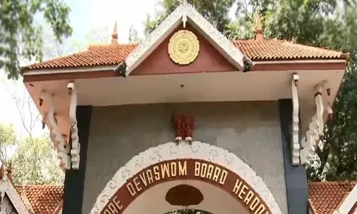 Kerala मंदिर निकाय ने पूजा सामग्री अनुबंधों के लिए सख्त नियम लागू किए Kerala मंदिर निकाय ने पूजा सामग्री अनुबंधों के लिए सख्त नियम लागू किए