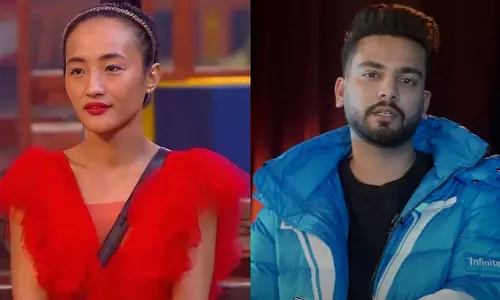 Chum Darang ने एल्विश यादव की उनके खिलाफ की गई नस्लवादी टिप्पणी पर प्रतिक्रिया दी Chum Darang ने एल्विश यादव की उनके खिलाफ की गई नस्लवादी टिप्पणी पर प्रतिक्रिया दी