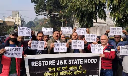 MSJK ने राज्य का दर्जा बहाल करने की मांग को लेकर विरोध प्रदर्शन किया